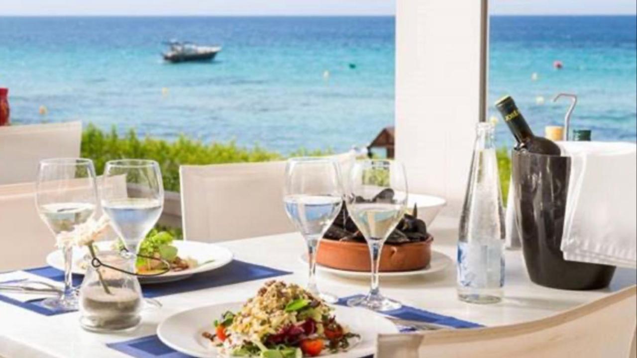 Mi Capricho Beachfront- 3-7 Apartment With Sea Views Sitio de Calahonda Kültér fotó